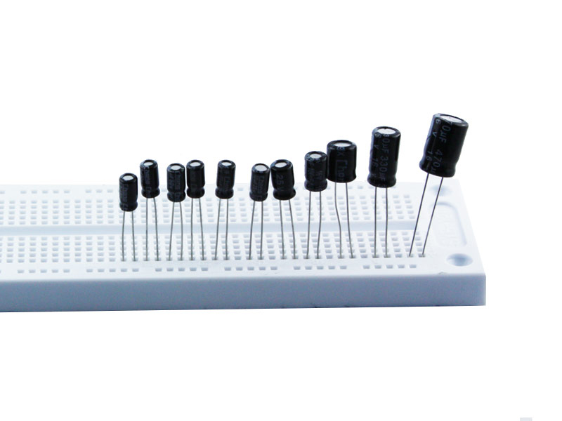 Kit de 120 condensateurs électrolytiques avec 12 valeurs, 10 pièces chacune